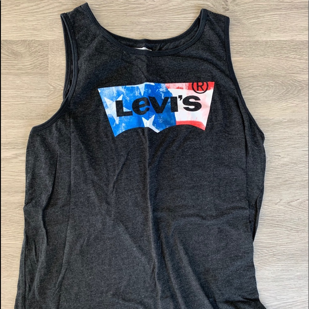Levi’s cutoff, red white and blue